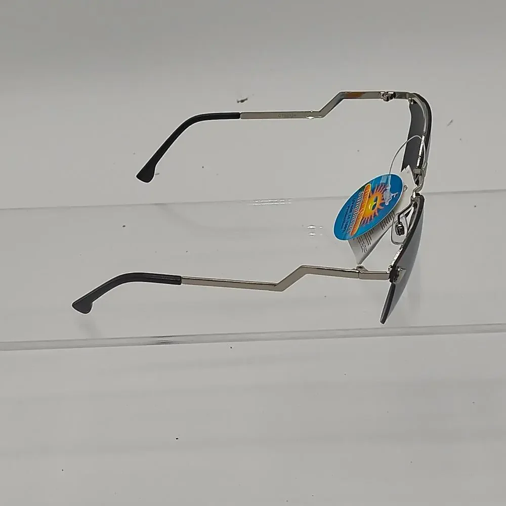 Silver metal frame sunglasses with